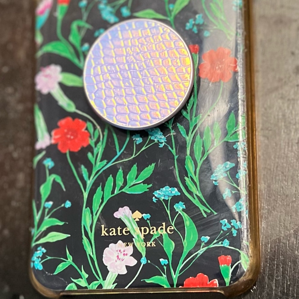 Kate Spade IPhone Clear Phone Case with Popsocket.